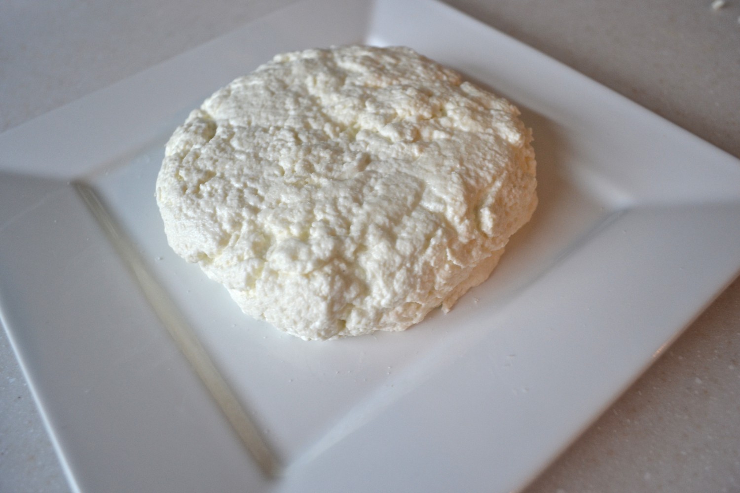 Homemade Colombian Fresh Cheese (Queso Fresco)