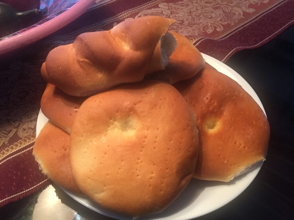 Buying Bread in Colombia as a Foreigner